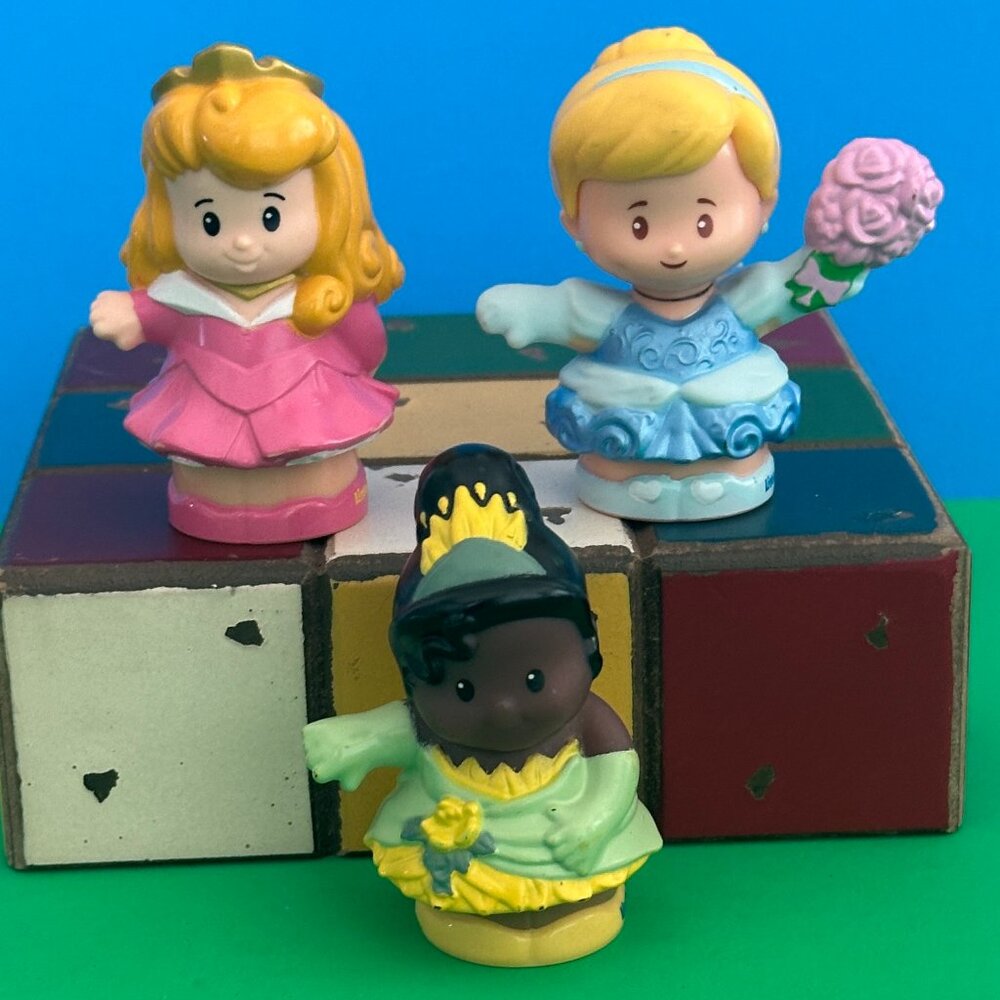 Fisher Price Little People Disney Princesses - Aurora Cinderella Tiana